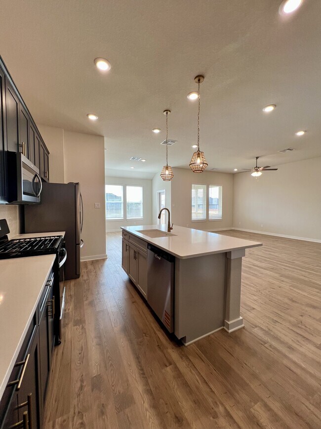 Building Photo - 14426 Daphne Bnd