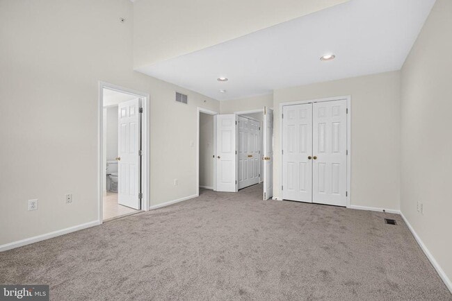Building Photo - 102 Ashley Way