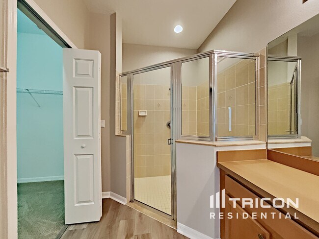 Building Photo - 15213 Durango Cir