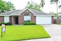 Building Photo - 23615 Tree House Ln