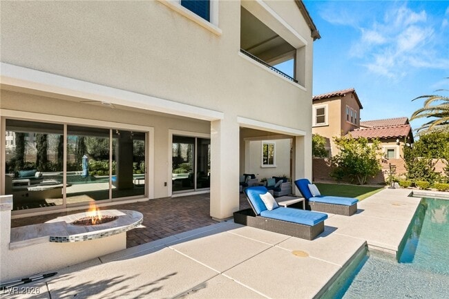 Building Photo - 4039 Villa Rafael Dr