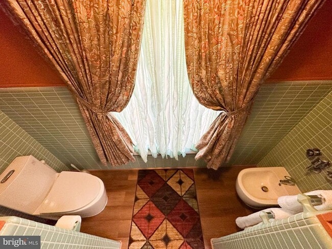 Building Photo - 600 Glenside Rd