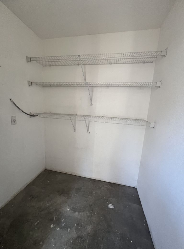 Storage1 - 7904 Greycrest Ct