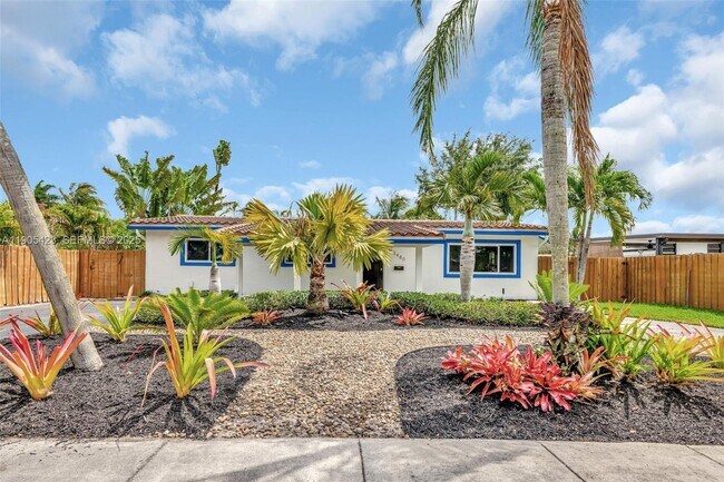 Building Photo - 3480 SW 20th St