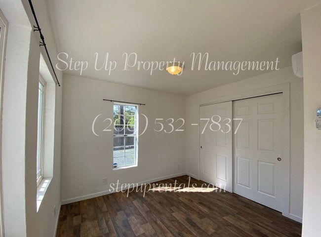 Building Photo - 11240 CA-49