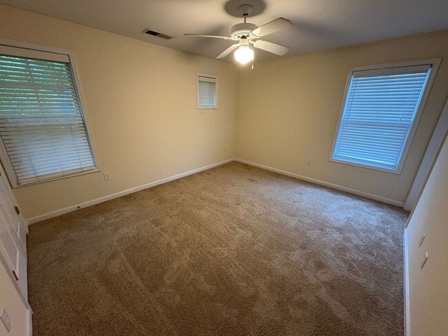 Building Photo - PRE-LEASING FOR AUGUST 2026!