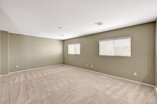 Building Photo - 4 Bedroom Near Spring Valley— Your Next Chapter Starts Here!