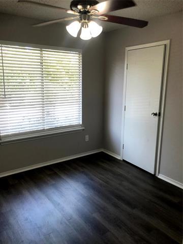 Building Photo - 1741 Crystal Way