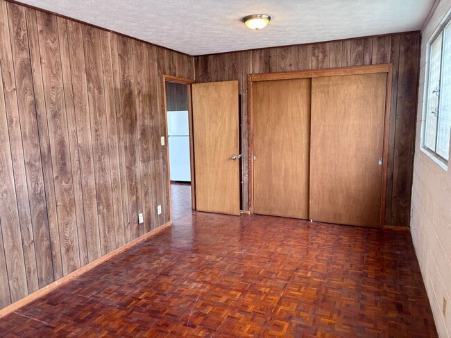 Building Photo - 3463 Kaimuki Ave