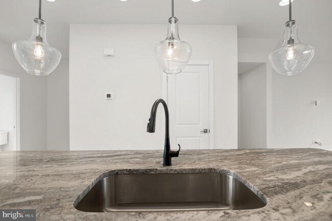 Building Photo - 14534 Alsace Ln