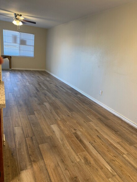 Building Photo - 6760 Prutzman Rd