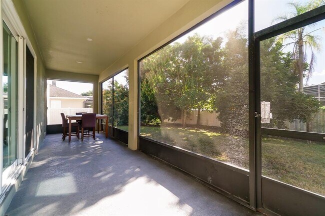 Building Photo - 4396 Conroy Club Dr