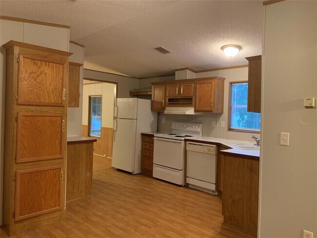 Building Photo - 33107 Bear Branch Ln