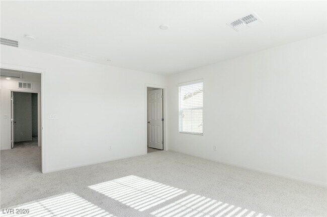 Building Photo - 3564 Dimora St