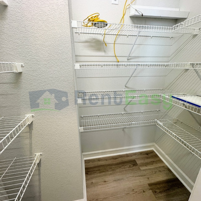 Building Photo - 2005 Laycock Ln