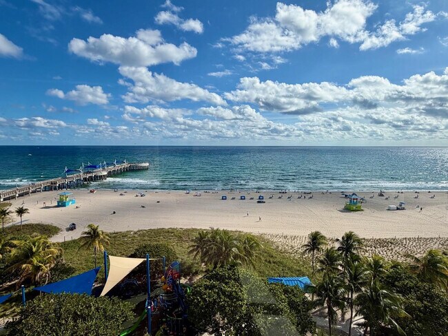 Building Photo - 133 N Pompano Beach Blvd