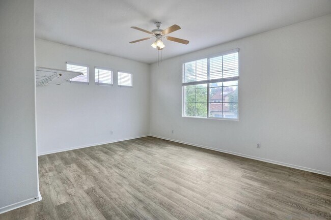 Building Photo - 5874 Oceanview Ridge Ln