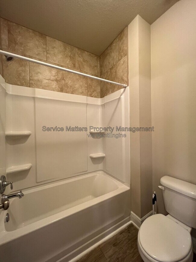 Building Photo - 4233 S Cambridge Way