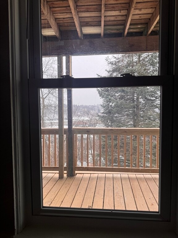 Building Photo - 100 Elliot St