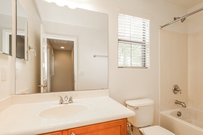 Building Photo - 3649 W Bryce Ct