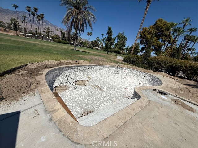 Building Photo - 170 N Palm Canyon Dr