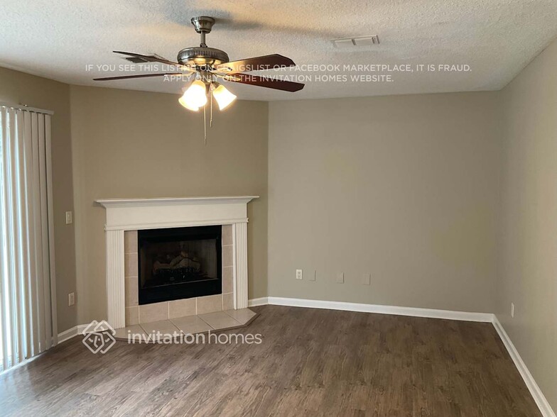 Building Photo - 511 Millhouse Ln