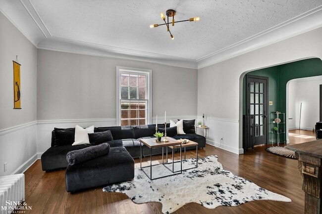 Building Photo - 276 Lewiston Rd