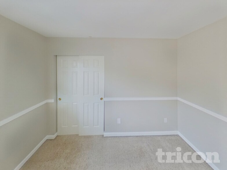 Building Photo - 8724 133rd St Ct E