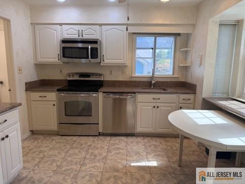 Building Photo - 28 Daniel Webster Ave