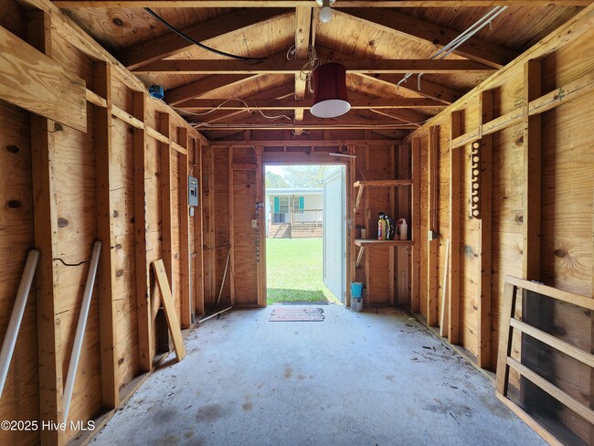 Building Photo - 508 Ocean Spray Dr