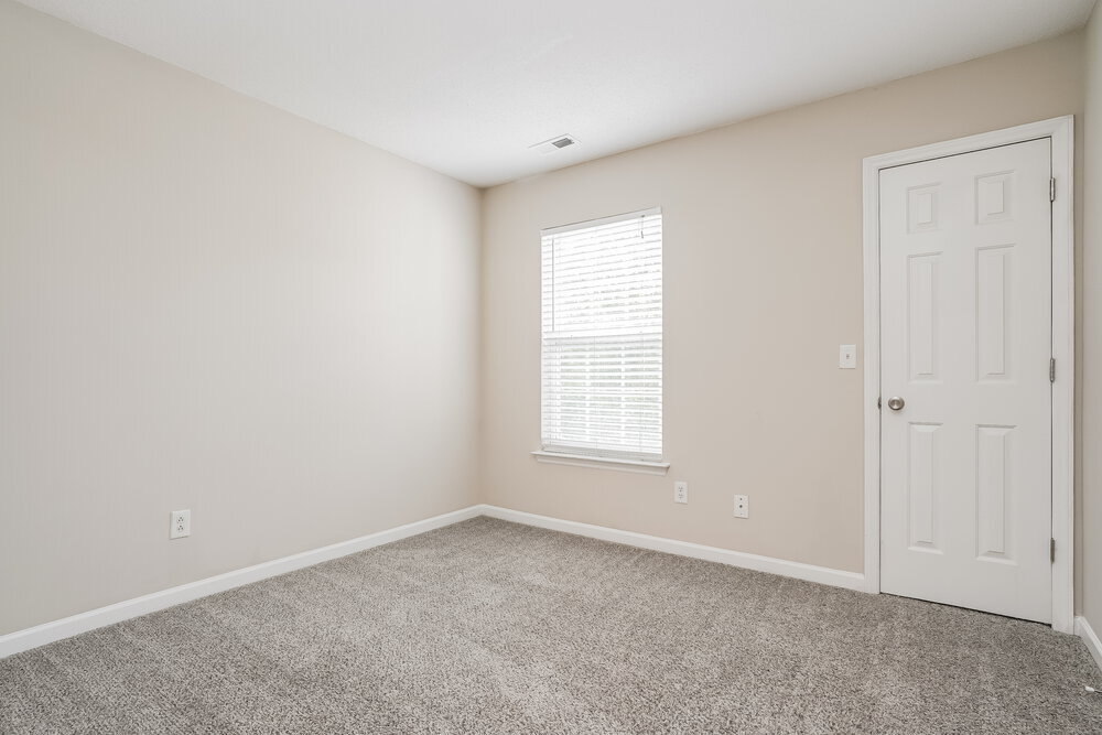 Building Photo - 3917 Apperson Dr