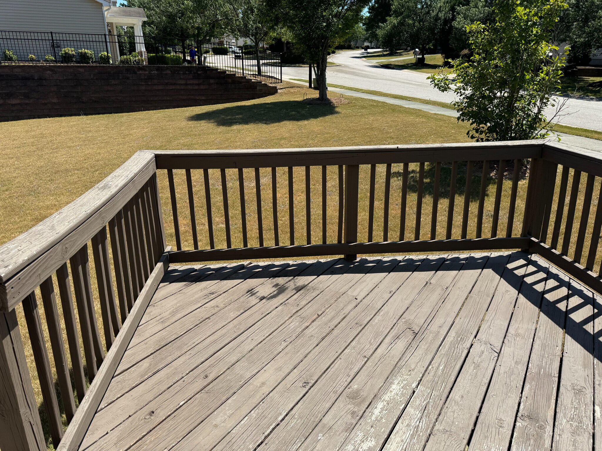 Building Photo - Room in House on Kinsley Pl