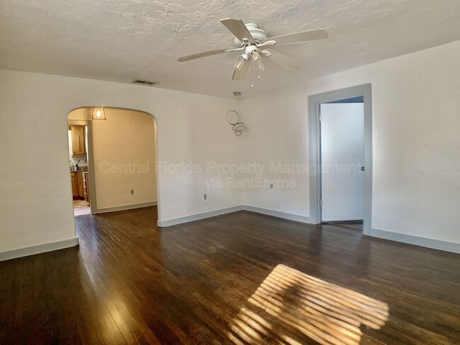 Building Photo - 1235 Virginia Dr