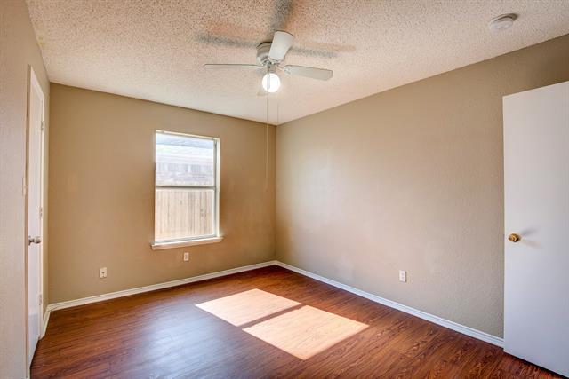 Building Photo - 8108 Spruce Valley Dr