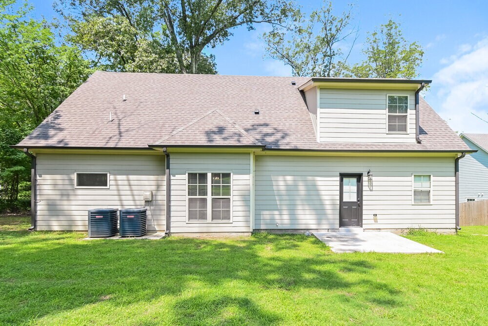 Building Photo - 4656 Alexander Rd