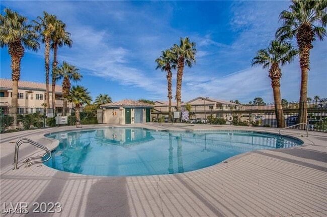 Building Photo - 8410 Eldora Ave