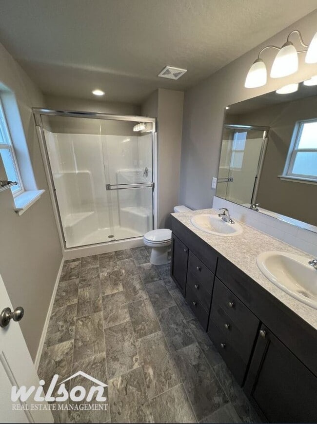 Building Photo - COMING SOON! 3bd/2ba House in West Valley!