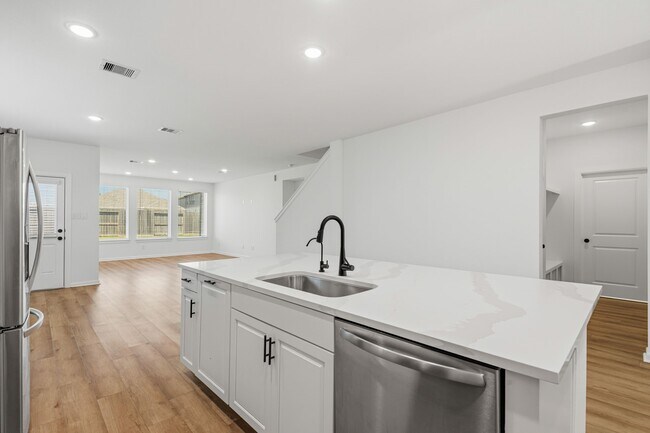 Building Photo - 17043 Luminous Ln
