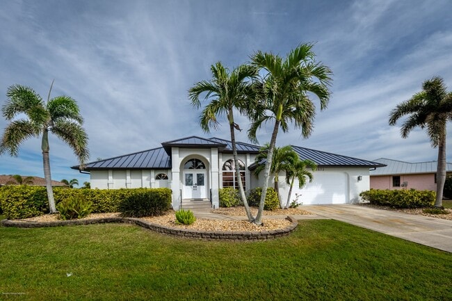 Building Photo - 2572 Brazilia Ct