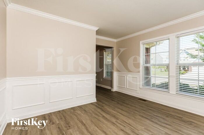 Building Photo - 866 Emerald Dr