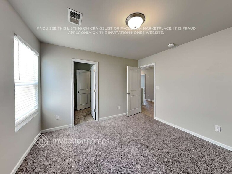 Building Photo - 204 Addy Ln