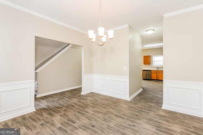 Building Photo - 3644 Walnut Creek Way