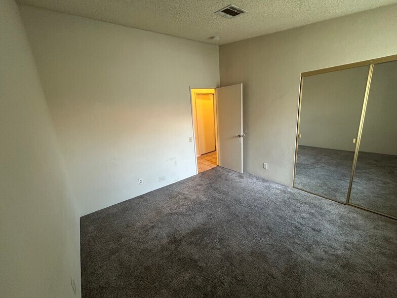 Building Photo - 32408 Canyon Vista Rd
