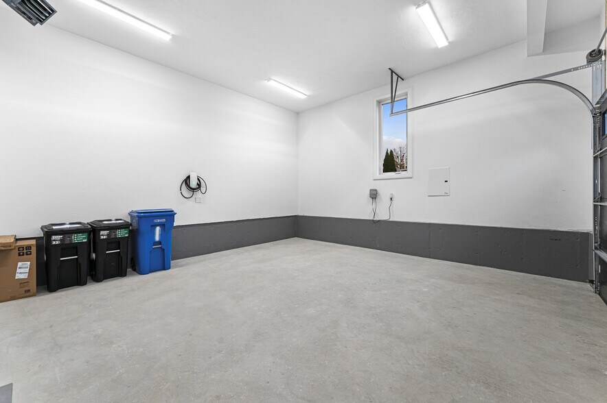 Building Photo - 21 Bolton St