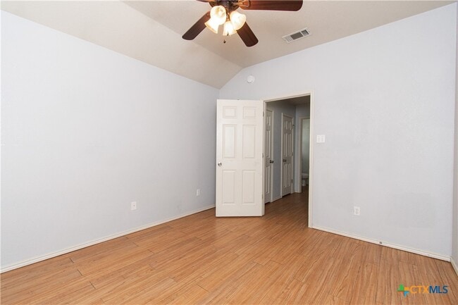 Building Photo - 4608 Bowles Dr