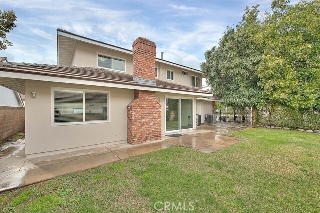 Building Photo - 626 W Camino Real Ave