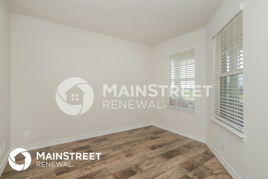 Building Photo - 4034 Fort Palmer Blvd