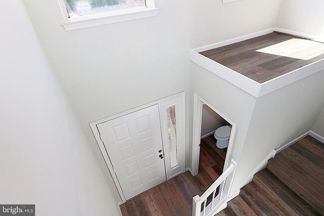 Building Photo - 49 5 Crown Royal Cir