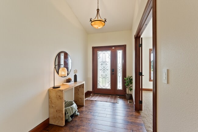 Building Photo - 1981 W Twinkling Star Rd