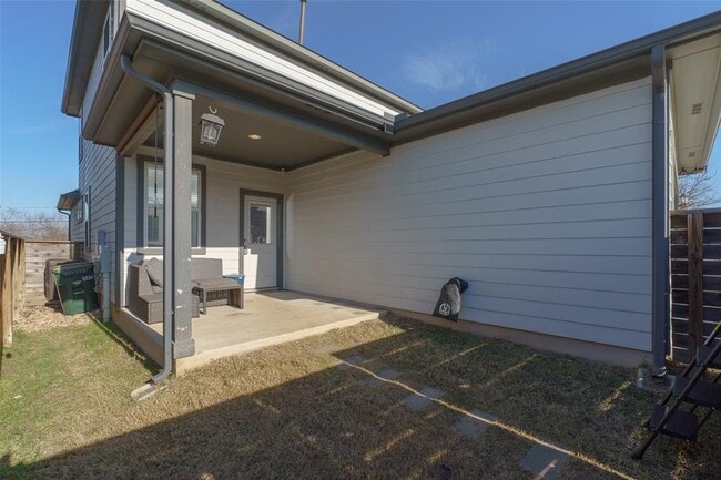 Building Photo - 5304 Golden Canary Ln